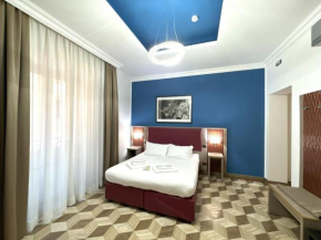 The Five Oscars Inn